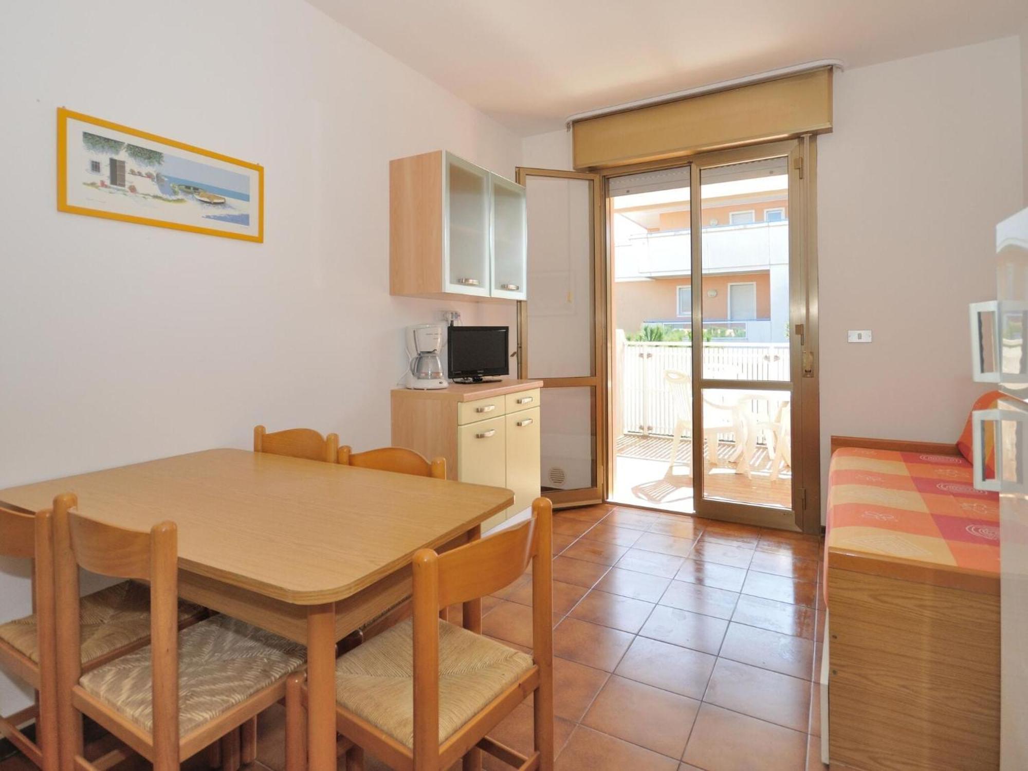 Apartment In Bibione Near Sea Beach Extérieur photo